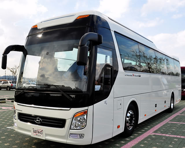 Xe Hyundai Universe Noble 47 chổ ngồi